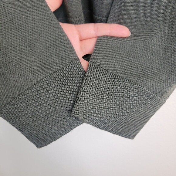 Armani Exchange Virgin Wool V-Neck Sweater Mens Med Green Preppy Lightweight - Picture 10 of 12